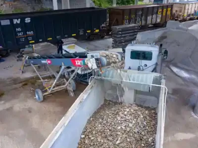 Bulk Building Materials train unloading